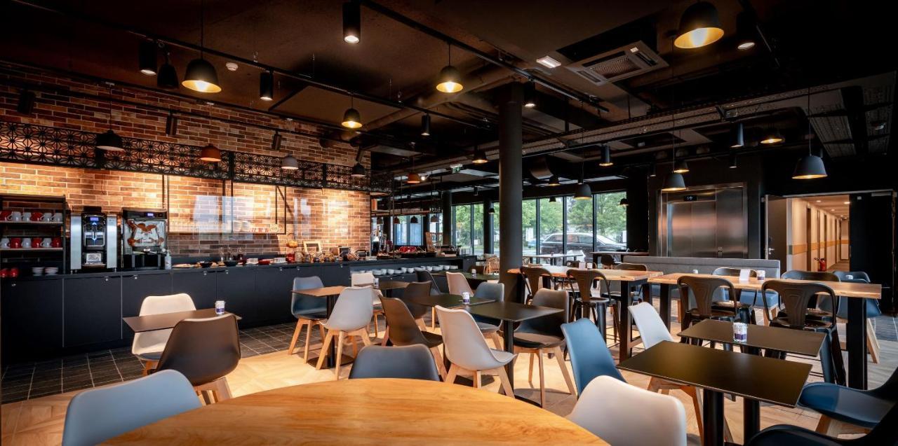 Ibis Budget Valenciennes Petite-Foret Ngoại thất bức ảnh